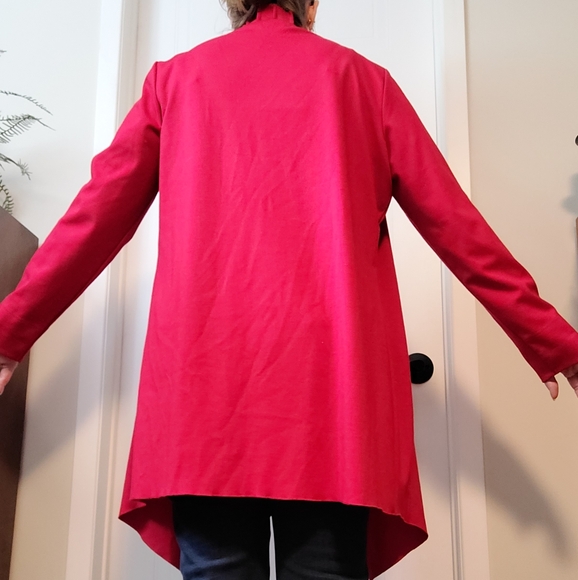 Red ruffled open jacket - Picture 2 of 7